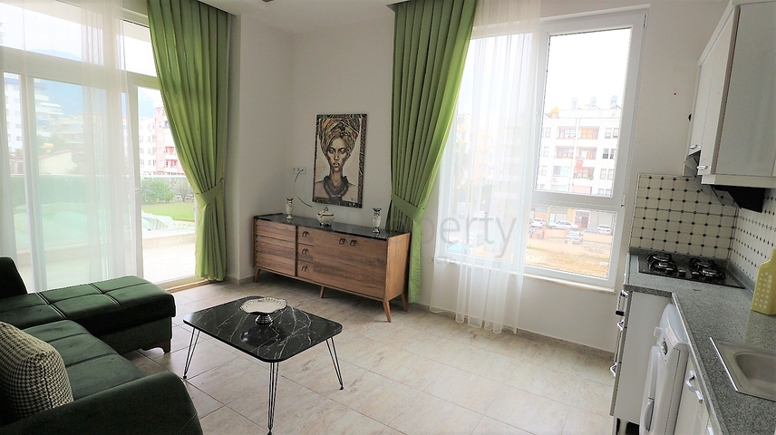 Двухкомнатная квартира с мебелью