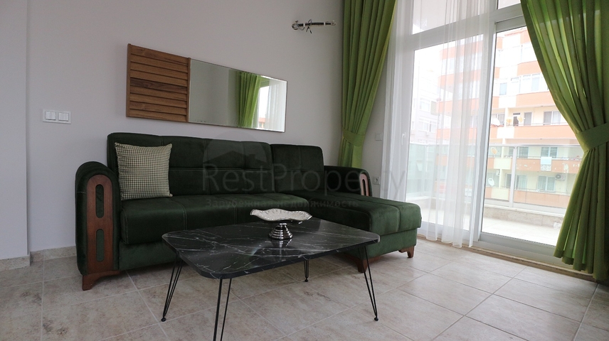 Двухкомнатная квартира с мебелью