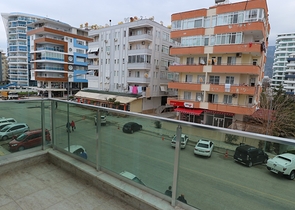 Двухкомнатная квартира с мебелью