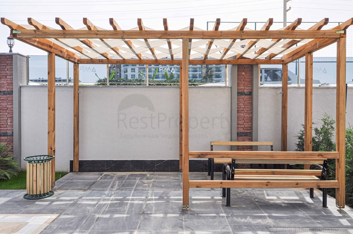 Трехкомнатная квартира с мебелью