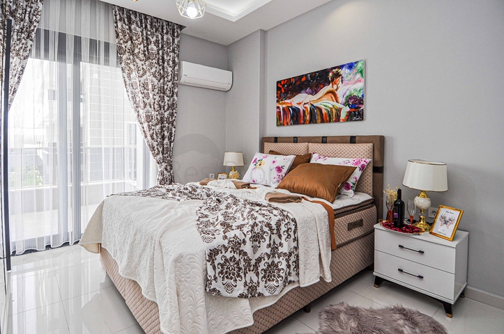 Трехкомнатная квартира с мебелью