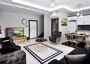 Трехкомнатная квартира с мебелью