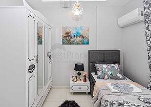 Трехкомнатная квартира с мебелью