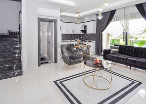 Трехкомнатная квартира с мебелью