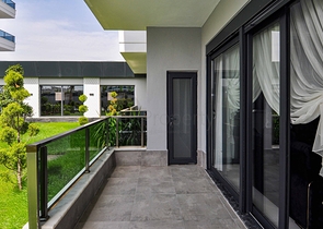 Трехкомнатная квартира с мебелью