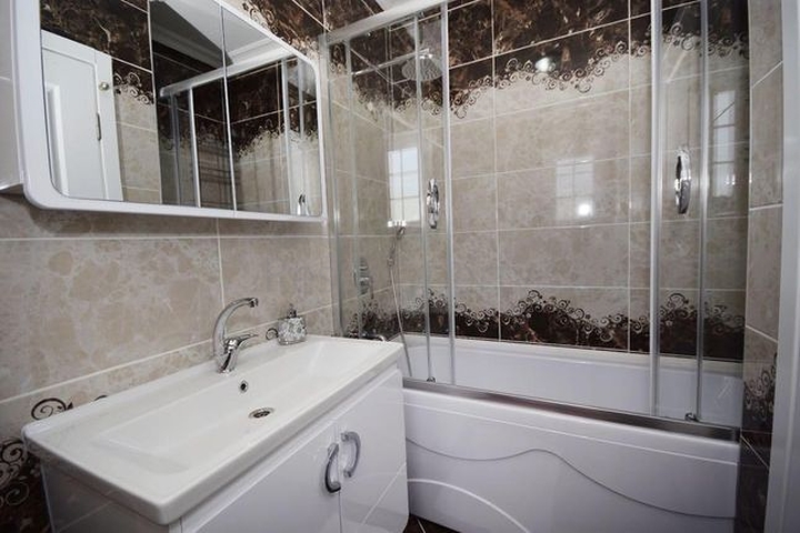 Просторная вилла 6+1 с личным бассейном в Фетхие