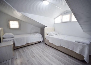 Просторная вилла 6+1 с личным бассейном в Фетхие