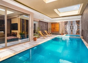 Элитная вилла с 3 спальнями в Оваджике Фетхие