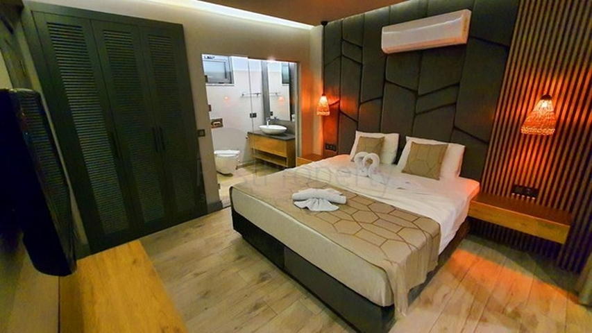 Отдельностоящая вилла с 3 спальнями в Чалыше