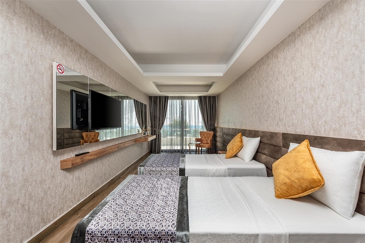 Элитный комплекс с панорамным видом на море и горы