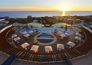 Элитный комплекс с панорамным видом на море и горы