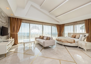 Элитный комплекс с панорамным видом на море и горы