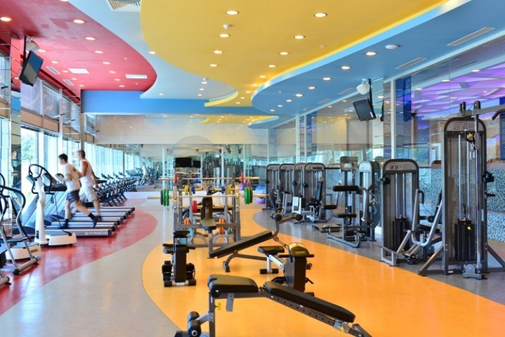 Трехкомнатная квартира с мебелью