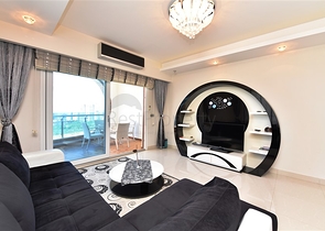 Трехкомнатная квартира с мебелью