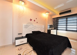 Трехкомнатная квартира с мебелью