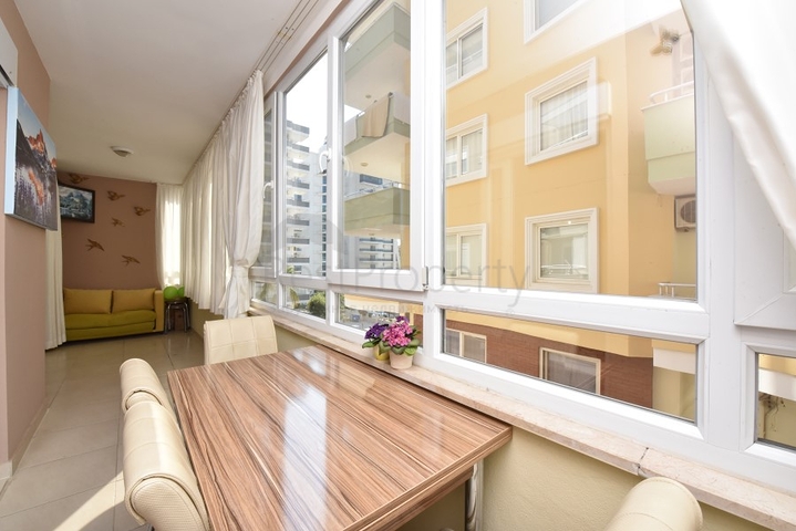 Меблированная квартира планировки 1+1 в районе Махмутлар