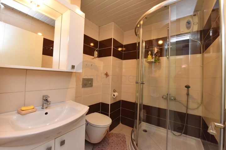 Меблированная квартира планировки 1+1 в районе Махмутлар