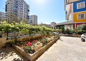 Меблированная квартира планировки 1+1 в районе Махмутлар