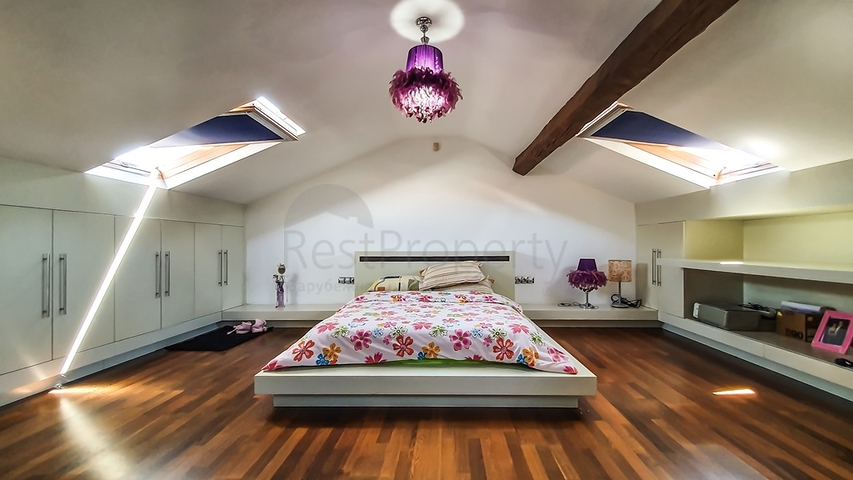 Элитная вилла с 5 спальнями в центре Фетхие