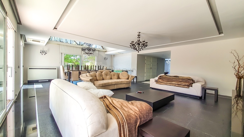 Элитная вилла с 5 спальнями в центре Фетхие