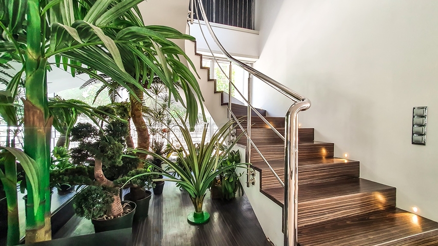 Элитная вилла с 5 спальнями в центре Фетхие