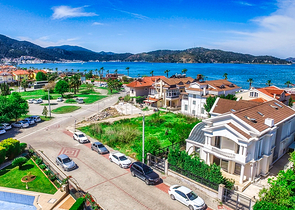 Элитная вилла с 5 спальнями в центре Фетхие