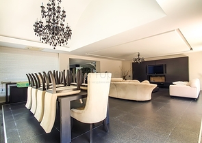 Элитная вилла с 5 спальнями в центре Фетхие