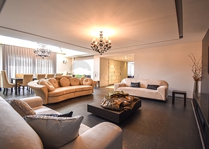 Элитная вилла с 5 спальнями в центре Фетхие