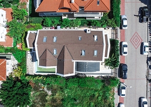 Элитная вилла с 5 спальнями в центре Фетхие