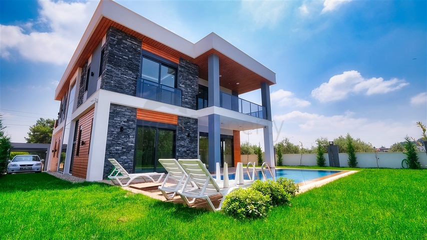 Отдельностоящая вилла 5+1 в Ешилбахире Дошемеальты