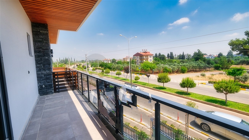 Отдельностоящая вилла 5+1 в Ешилбахире Дошемеальты