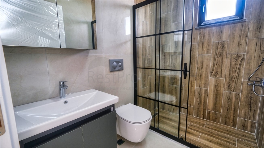 Отдельностоящая вилла 5+1 в Ешилбахире Дошемеальты