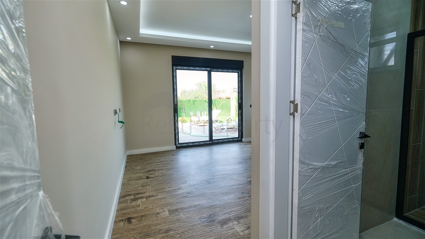 Отдельностоящая вилла 5+1 в Ешилбахире Дошемеальты