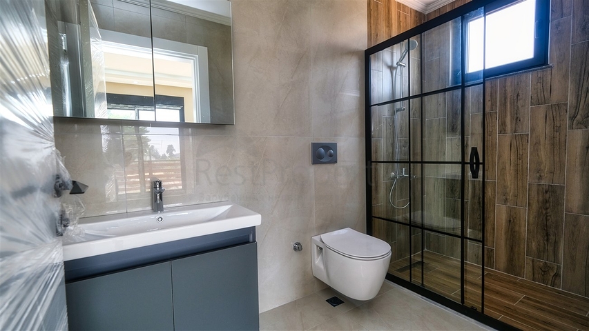 Отдельностоящая вилла 5+1 в Ешилбахире Дошемеальты