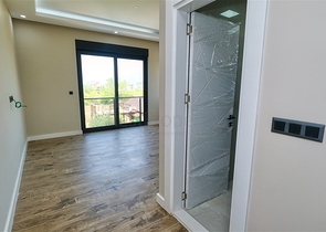 Отдельностоящая вилла 5+1 в Ешилбахире Дошемеальты