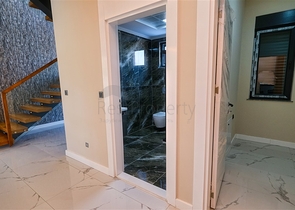 Отдельностоящая вилла 5+1 в Ешилбахире Дошемеальты