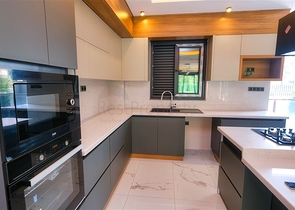 Отдельностоящая вилла 5+1 в Ешилбахире Дошемеальты