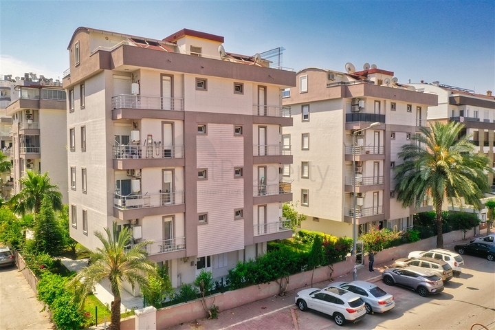 Квартира 2+1 в пешей доступности к морю в Анталии