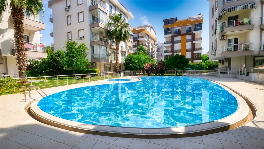 Квартира 2+1 в пешей доступности к морю в Анталии