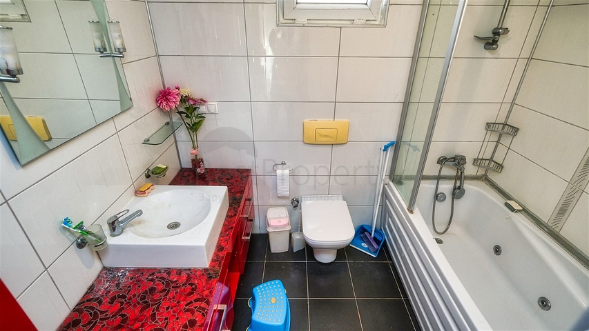 Квартира 2+1 в пешей доступности к морю в Анталии