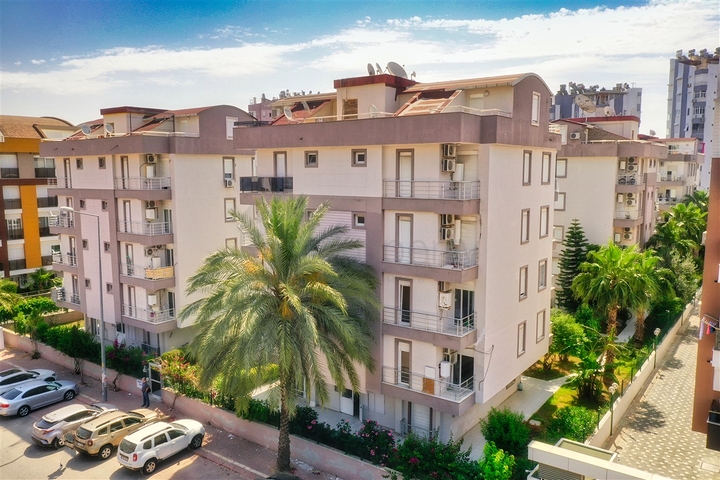 Квартира 2+1 в пешей доступности к морю в Анталии