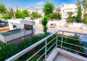 Квартира 2+1 в пешей доступности к морю в Анталии