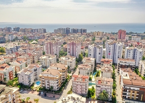 Квартира 2+1 в пешей доступности к морю в Анталии