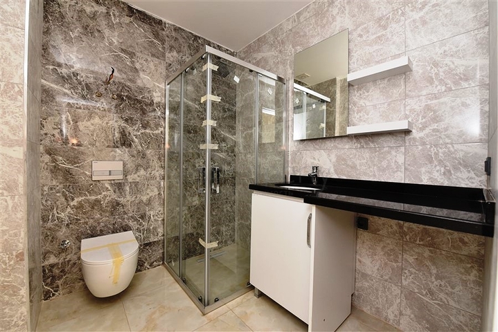 Двухкомнатная квартира в центре Алании