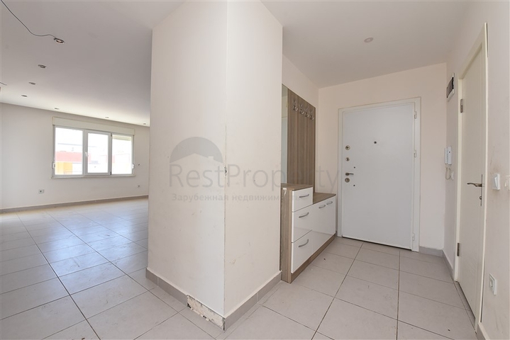 Трехкомнатная квартира в районе Махмутлар