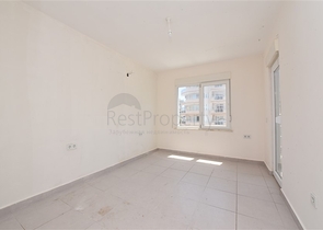 Трехкомнатная квартира в районе Махмутлар