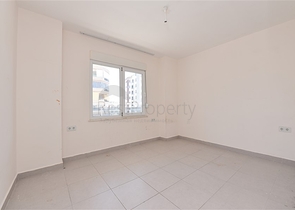 Трехкомнатная квартира в районе Махмутлар