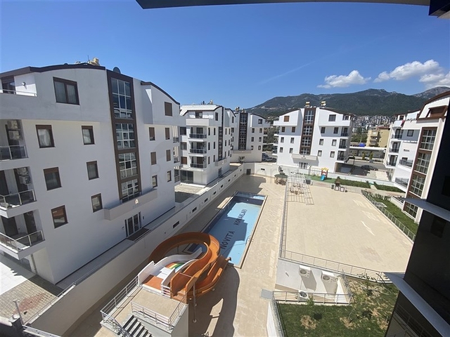 Квартира в новом комплексе в районе Оба