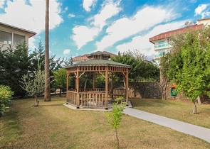 Трехкомнатная квартира с видом на море