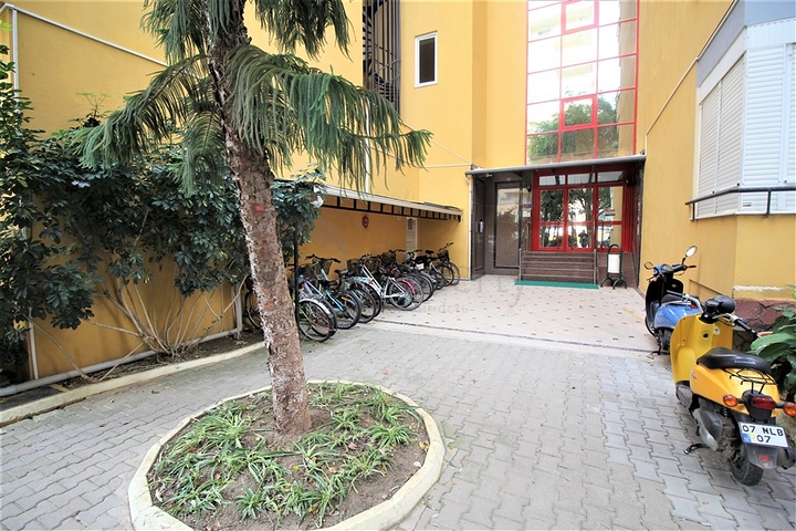 Двухкомнатная квартира в районе пляжа Клеопатры